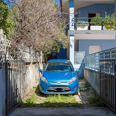 Casa Delfina, Vicinissima Al Mare Iun R1039 *