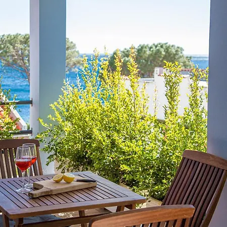 Casa Delfina, Vicinissima Al Mare Iun R1039 カーラゴノネ