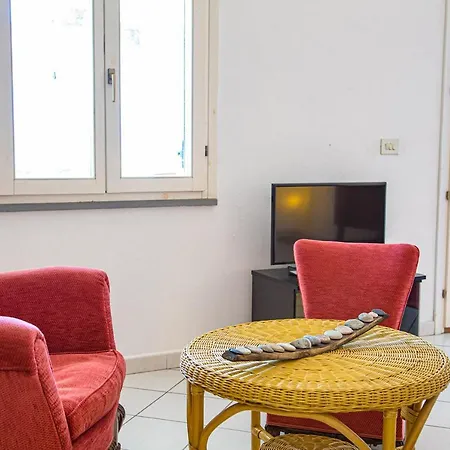 Casa Delfina, Vicinissima Al Mare Iun R1039 *