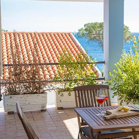 Casa Delfina, Vicinissima Al Mare Iun R1039