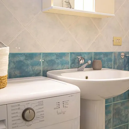 Tatil Evi Casa Delfina, Vicinissima Al Mare Iun R1039 *